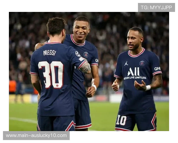 门将里瑟扑救率高居法甲首位,成朗斯防守最后屏障 门将里瑟扑救率高居法甲首位,成朗斯防守最后屏障